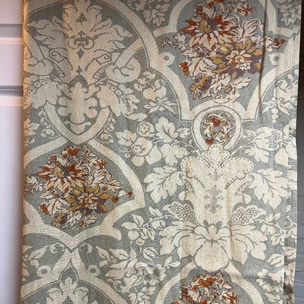 6 Pottery Barn Drapes 50” x 96” FREE SHIPPING